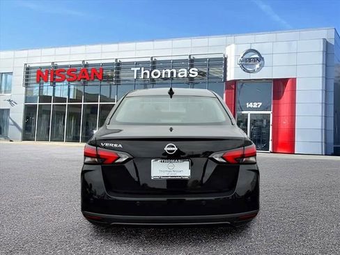 Certified 2025 Nissan Versa SV w/ Trunk Package FWD image 4