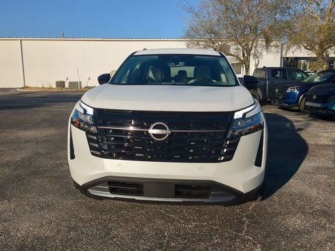 New 2026 Nissan Pathfinder SL w/ Cargo Package FWD image 9