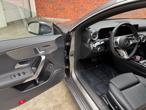 Used 2025 Mercedes-Benz CLA 250 CLA 250 image 9