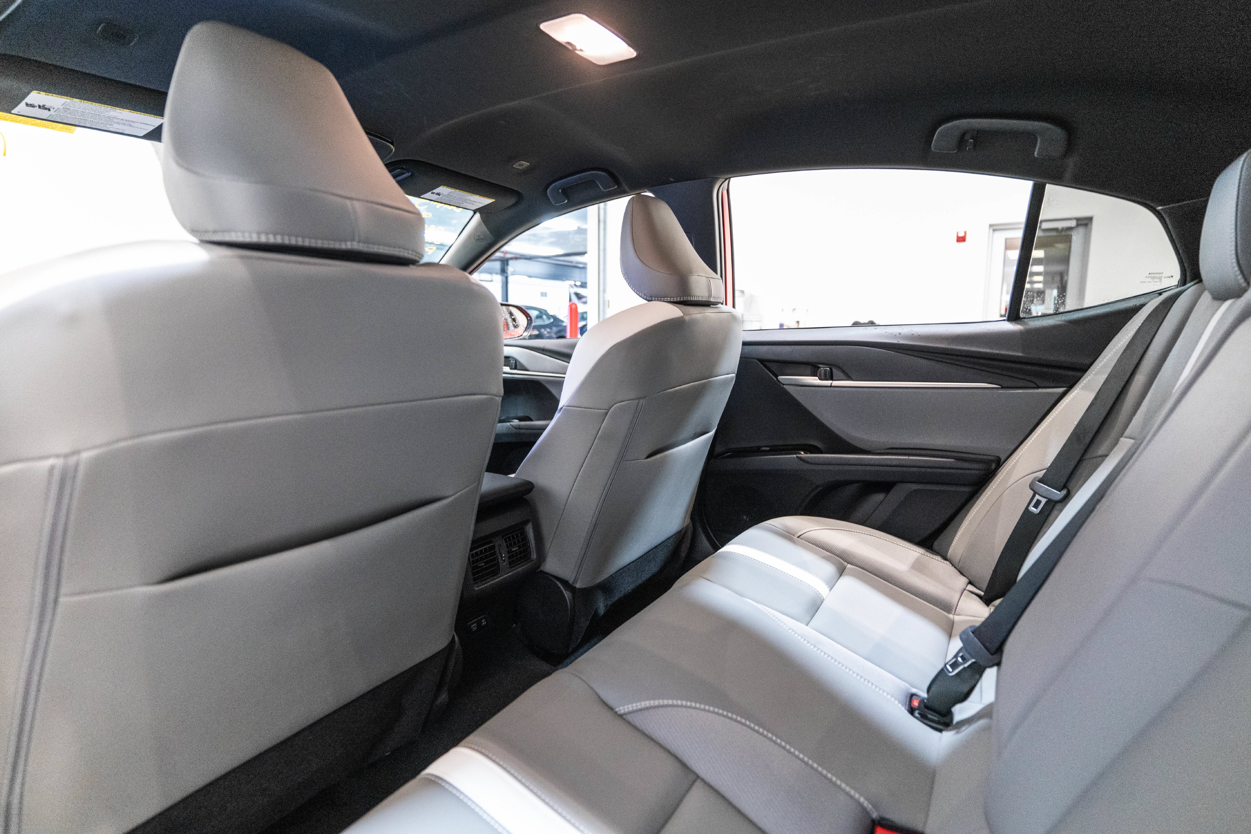 Certified 2025 Toyota Camry SE w/ Convenience Package FWD image 14