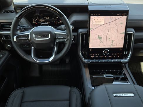 Used 2026 GMC Yukon Denali w/ Denali Reserve Package image 36