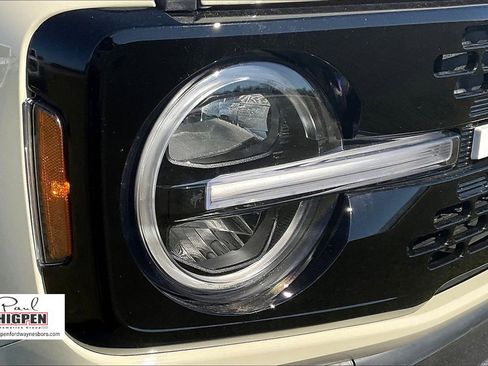 New 2025 Ford Bronco Outer Banks w/ Sasquatch Package image 15