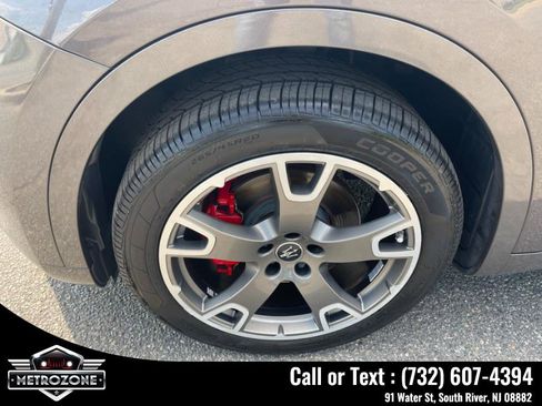 Used 2022 Maserati Levante GT image 37