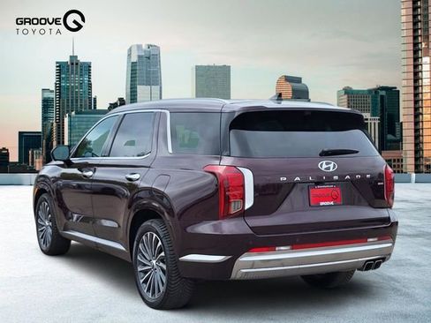 Used 2024 Hyundai Palisade Calligraphy AWD/4WD image 3