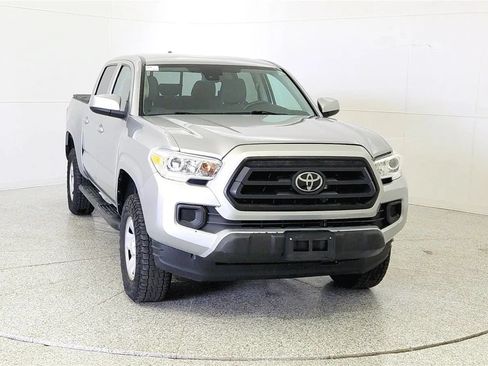Used 2023 Toyota Tacoma SR AWD/4WD image 2