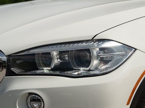 Used 2015 BMW X5 xDrive35i AWD/4WD image 31