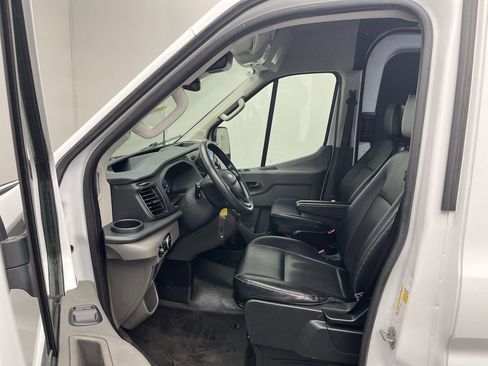 Used 2023 Ford Transit 250 Medium Roof AWD w/ Load Area Protection Package image 3
