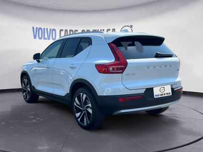 Used 2025 Volvo XC40 B5 Plus w/ Protection Package Premier