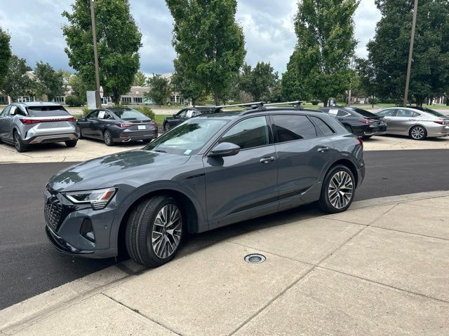Used 2024 Audi Q8 e-tron Prestige w/ Prestige Package AWD/4WD image 3