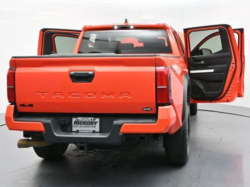 Used 2024 Toyota Tacoma TRD Off-Road AWD/4WD image 43