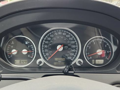 Used 2005 Chrysler Crossfire Limited RWD image 16