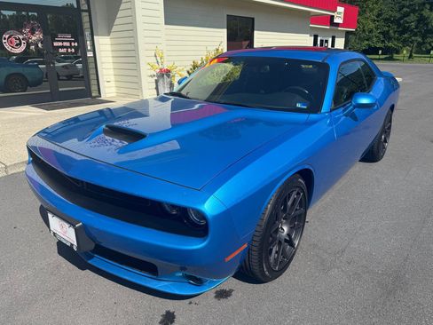 Used 2018 Dodge Challenger T/A RWD image 3