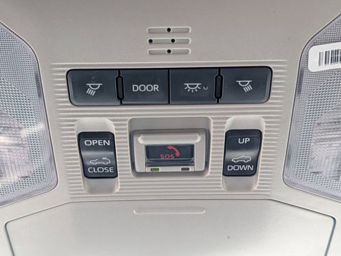 Used 2025 Toyota RAV4 XLE w/ Convenience Package image 58