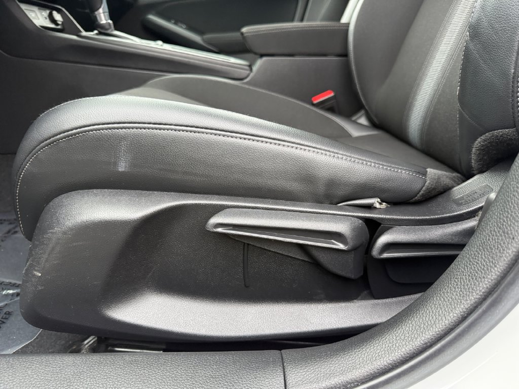 Used 2022 Honda Civic Sport image 10