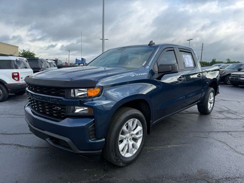Used 2021 Chevrolet Silverado 1500 Custom AWD/4WD image 21