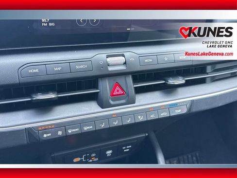 Used 2025 Kia K4 FWD image 20