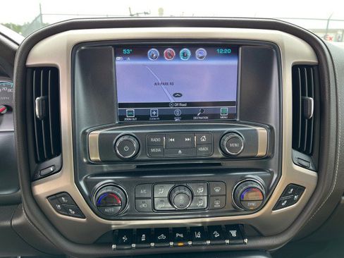 Used 2018 GMC Sierra 2500 Denali w/ Duramax Plus Package image 31