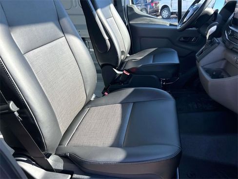 New 2026 Ford Transit 250 148 Medium Roof image 20