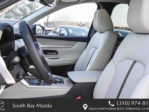 New 2026 MAZDA CX-90 Plug-In Hybrid w/ Premium Plus image 17
