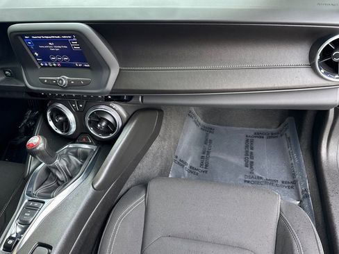Used 2023 Chevrolet Camaro LT image 27