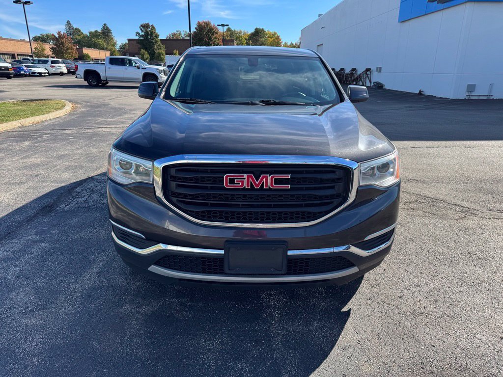 Used 2018 GMC Acadia SLE FWD image 2