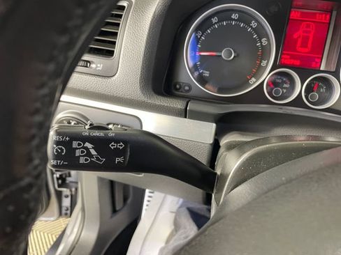 Used 2009 Volkswagen GTI 4-Door FWD image 13