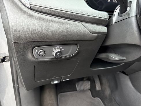 Used 2024 Buick Encore GX Preferred FWD image 16