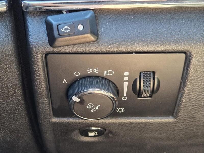 Used 2019 Jeep Grand Cherokee Limited RWD image 29