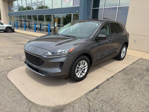 Used 2022 Ford Escape SE w/ Convenience Package AWD/4WD image 4