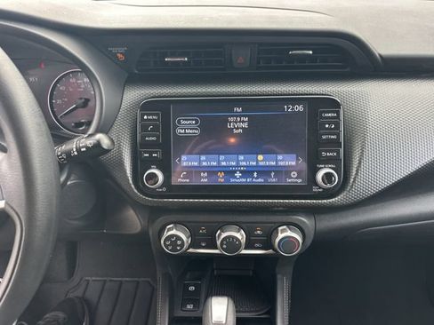 Certified 2023 Nissan Kicks SV FWD image 20