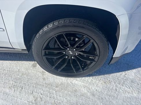 Used 2019 GMC Yukon Denali w/ Denali Ultimate Package image 15