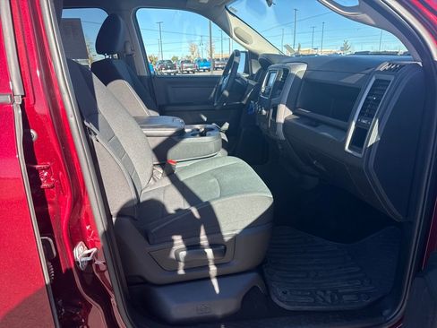 Used 2024 RAM 1500 Tradesman w/ Tradesman SXT Package image 31