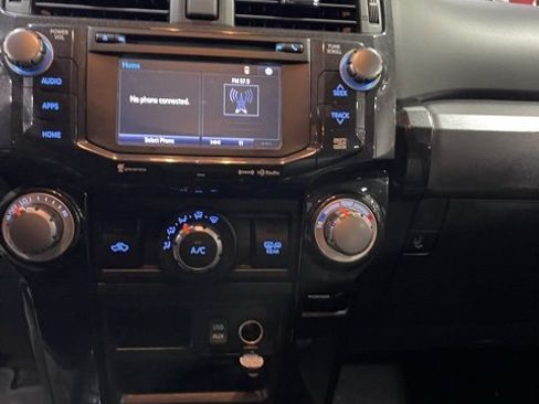 Used 2016 Toyota 4Runner Trail Premium image 14