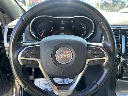 Certified 2021 Jeep Grand Cherokee Laredo X image 23