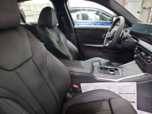 New 2026 BMW 330i Sedan w/ M Sport Package image 10