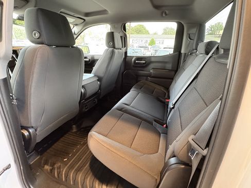 Used 2019 GMC Sierra 1500 4x4 Crew Cab w/ Convenience Package image 21