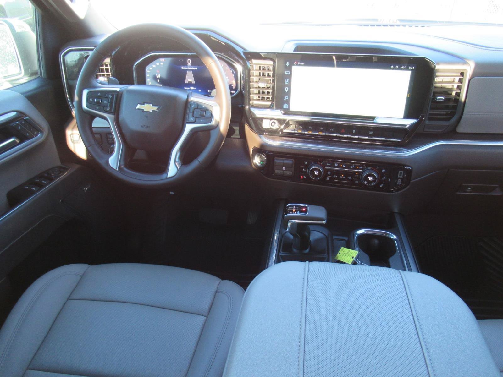 Used 2026 Chevrolet Silverado 1500 LTZ RWD image 14
