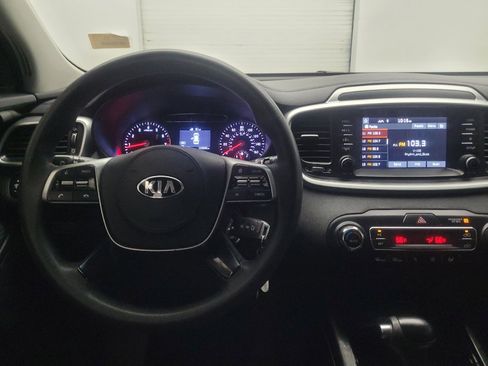 Used 2019 Kia Sorento FWD V6 image 22