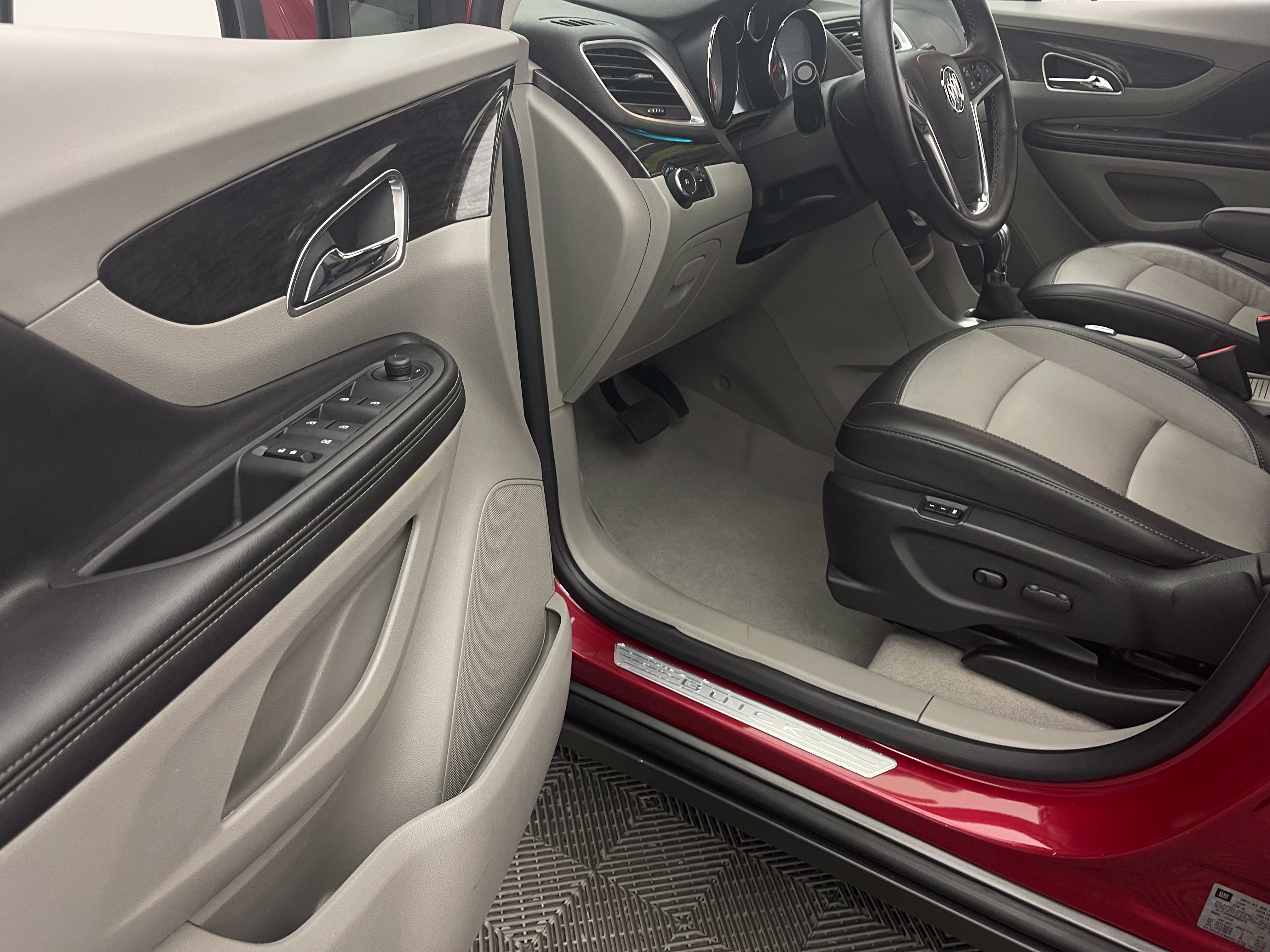 Used 2016 Buick Encore Leather FWD image 15