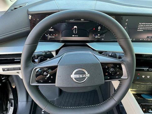 New 2026 Nissan Murano SL image 15