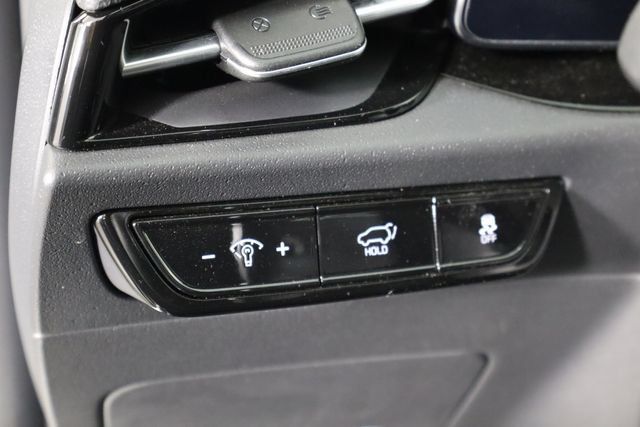 Certified 2024 Kia Niro Wind FWD image 16