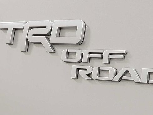 Certified 2021 Toyota 4Runner TRD Off-Road Premium w/ Moonroof Package AWD/4WD image 29