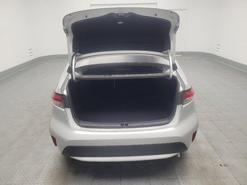 Used 2021 Toyota Corolla LE FWD image 29