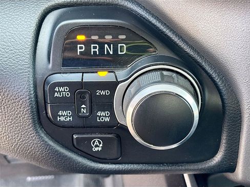 Used 2021 RAM 1500 Big Horn AWD/4WD image 16