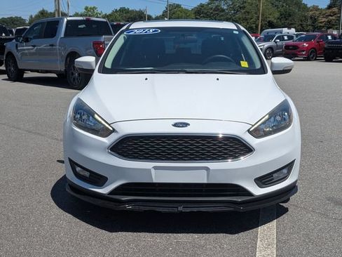 Used 2018 Ford Focus SEL FWD image 8