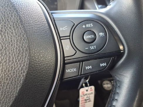 Used 2022 Toyota Corolla SE image 20