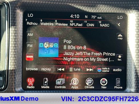 Used 2015 Dodge Challenger SRT Hellcat image 28