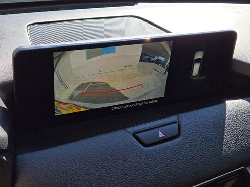 Certified 2025 MAZDA CX-70 Plug-In Hybrid w/ Premium Pkg image 28