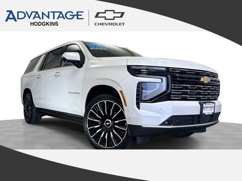 Certified 2025 Chevrolet Suburban High Country AWD/4WD image 1