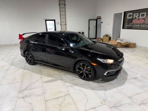 Used 2019 Honda Civic LX image 3